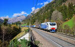 EU43 003 mit TEC 43121 am 30.10.2024 bei Gossensass.