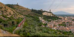 FS ETR 400 / Maddaloni, 29. August 2024<br>
Frecciarossa 9560 Lecce - Milano Centrale<br>
Rechts im Hintergrund ist der Vesuv zu sehen.