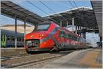 Eine weitere Bild-Variante des FS Trenitalia ETR 700 011 (ex Fyra) als Frecciarossa 8802 beim Halt in Parma. Der Zug ist von Ancona (ab 5:20) nach Milano (an 9:15) unterwegs und wird wie die meisten HGV-Züge der Relation Lecce - Milano erst nördlich von Fidenza auf die Schnellfahrstrecke geleitet.

18. April 2023