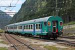 Einfahrt am 04.07.2018 vom APR-Steuerwagen 50 83 82-86 819-0 I-TI der Bauart npBDH und der E 464.055 in den Enbahnhof Brenner in Richtung Gleis 1.