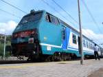 Wendezug eines Treno Regionale in Richtung Livorno im Bahnhof San Vincenzo im Mai 2005