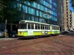 Tram ATM-4727 unterwegs auf der Linie 5.