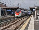 Der SBB  Giruno  RABe 501 018  Appenzell Ausserrhoden  hat als EC 307 von Zürich nach Bologna in Reggio Emilia sein Ziel schon fast erreicht.