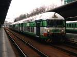 EA850-13, EB950-25, EB950-24, EB750-19 der Ferrovie Lombarde (FL) mit Regionalzug Milano Nord-Saronno auf Bahnhof Milano Stazione Ferrovie Nord am 14-1-2001.