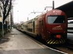 EB760-010 + EA761-010 (FL)der Ferrovie Lombarde auf Bahnhof Milano Stazione Ferrovie Nord am 14-1-2001.