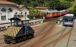 Mit zwei Beiwagen trifft der Triebwagen D.2 der Zahnradbahn Sassi - Superga am 04.05.2019 in der Talstation ein.