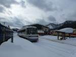 Akita Nairiku Bahn, die Touristik-Schnellzugstriebwagen: 1989 kamen die Panorama Doppeltriebwagen 8901-8904 und der Panorama Ergnzungstriebwagen 8905 in Dienst, und 2000 noch der vom Lotteriefonds