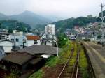 Matsu-ura-Bahn in Sasebo: Die zweitgrösste Stadt der Praefektur Nagasaki hat heute nur noch 256 000 Einwohner gegenüber 287 000 im Jahre 1970.