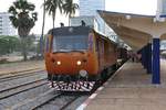 BB 1061 abfahrbereit mit dem Samstagszug nach Sihanoukville am 18.März 2017 in der Phnom Penh Station.