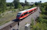 Kanada / Ontario: Dieselbetriebene S-Bahn in Ottawa (Kanada) - der O-Train. Bombardier Talent kurz vor erreichen des Endbahnhofes Bayview. Aufgenommen im August 2012.