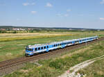 Die beiden von Đuro Đaković in Slavosnki Brod gebauten Triebwägen 7121 031 und 7121 112 bildeten am 15. August 2023 den R 986 aus Bjelovar, und wurde dabei von mir in Sesvete fotografiert.