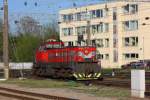 Rangierpause fr die litauische 6750 am 2.5.2012 im Bahnhof  der Hauptstadt Vilnius.