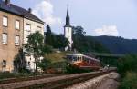 Luxembourg Tw 213 mit Zug 1727 bei Michaelau, 16.06.1986.