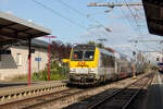 CFL 3004 mit ihrer Regionalbahn bei der Einfahrt in Pétange.