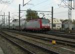 E-Lok 4016 schiebt einen Personenzug Richtung Luxemburg vor sich her. Ptange am 13.10.07