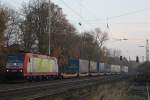 CFL 4001 am 8.11.11 mit LKW Walther bei der Durchfahrt durch Ratingen-Lintorf.