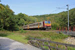 CFL 2016 ist auf der Strecke von Wiltz nach Kautenbach unterwegs, hier kurz hinter dem Haltepunkt Paradiso. (08.10.2023)