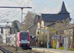 Der Triebzug 2211 fotografiert am 19.12.08 bei der Ausfahrt aus dem Bahnhof von Ptange in Richtung Luxemburg via Dippach. (Jeanny)