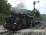 Museumsbahnromantik pur! AMTF Dampflok N 9  Anna  kommt mit ihren PH Wagen am 17.08.08 aus Ptange und fhrt am Formsignal vorbei in den Bahnhof von Fond de Gras ein.