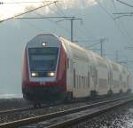 Zug in Richtung Wiltz mit Steuerwagen 013 voraus, fotografiert am Nachmittag des 23.12.07 in der Nhe von Erpeldange/Ettelbrck. 