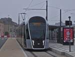 Tram 130, an der Neuen Endhaltestelle Lycee Bouneweg die seit dem 11.09. in Betrieb genommen wurde, in kürze wird er seine Fahrt durch die Stadt Luxemburg beginnen und in ca 30 min die Endhaltestelle Luxexpo erreichen. 05.10.2022

