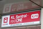 Stationsschild der rapidKL Kelana Jaya Line (KJ) Stesen KL Sentral (KJ15). - Bild vom 12.März 2024.