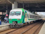Zug ZM 08 der S-Bahn Casablanca  TNR  mit dem Ziel Casa Port im Bahnhof Casa Voyageur (Casablanca), 03.06.2024.