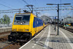 E 186 017 verlässt Amsterdam Centraal mit dem ICD 986 nach Breda am 05.08.2024