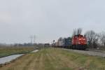 DB Schenker 6413 mit Gterzug 62343 Onnen-Veendam bei Waterhuizen am 3-1-2013.

