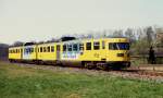 Am 7.4.1990 war der ABK 164 als Zug Nummer 7847 bei Ruurlo nach Winterswijk unterwegs.