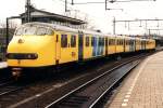 150 mit Regionalzug 7247 Zutphen-Enschede auf Bahnhof Zutphen am 28-2-1995. Bild und scan: Date Jan de Vries.