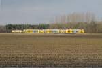 1766 und DD-AR 7314 mit Regionalzug 9656 Deurne-Nijmegen bei Vlierden am 23-2-2015.