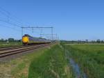 Koplopers 4064 und 4040 mit IC 542 Groningen-Den Haag bei Haren am 4-6-2010.