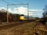 Koploper 4087 und 4014 mit IC 3062 Arnhem-Den Helder in Ede am 31-3-1996.