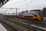 HENGELO (Provinz Overijssel), 27.04.2018, ein Triebzug der Baureihe 8400 im Bahnhof Hengelo/Niederlande