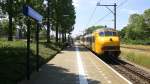 Ein Nachschuss vom Plan V mit Regionalzug RE 6843 Roermond(NL) nach Maastricht-Randwyck(NL) und hilt in Geleen-Lutterade(NL) und fuhr dann weiter in Richtung Maastricht(NL). 
Aufgenommen in Geleen-Lutterade(NL). 
Bei schönem Sonnenschein am Mittag vom 14.6.2015.