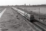 DB 218 137-8 unterwegs auf der Strecke Arnhem - Nijmegen mit dem D-216  Austria Expres (Klagenfurt Hbf - Amsterdam CS).