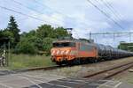 Am 16 Juni 2024 besiegt die Niederlandische Füssballelf das Polnische Team 2-1 und durchfahrt RFO 1830 samt Kesselwagenzug Wijchen auf den Weg nach Tilburg.