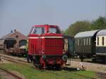 Lok 12 (ehemalige DL1 der Wittlager Kreisbahn) der Stichting Stadskanaal Rail (STAR) auf Bahnhof Stadskanaal am 25-4-2011.