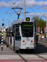 ZGT 6/6 720 in den neuen Farben auf der Trampluslinie 20.