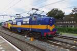 RXP 1251 schleppt ein Museumszug aus Hilversum nach Amersfoort am 8 Juni 2024.