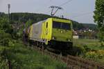 AlphaTrains 119 007-2 für RheinCargo mit Kesselwagenzug in Fahrtrichtung Norden. Aufgenommen in Wernfedl am 12.05.2015.