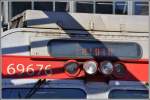 Tz 69676 besitzt,  wie so viele Strassenfahrzeuge auch, Zusatzscheinwerfer für die dunkle Jahreszeit.. (15.03.2015)