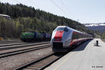 Schnellzug nach Trondheim von Oslo auf der Dovrebanen in Dombas mit dem Type 73. 