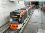 Strassenbahn Nr. 211 der Linie 1 hat vom Zentrum in Bergen kommend die Endstation beim Flughafen erreicht. Bergen Flughafen, 4.9.2024