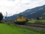 X628 001-0 in die Richtung Kitzbhel bei Brixen im Thale am 12-8-2010.