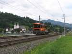 X630.303 fahrt in die Richtung Wrgl bei Brixen im Thale am 11-8-2010.