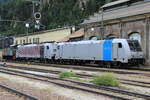 Railpool BR 185 674-9 & BR 186 281-2 werden hier bei der Verschubfahrt im Bahnhof Brenner/Brennero auf österreichische Seite zurückgeschoben. Aufgenommen am 22.09.2014 