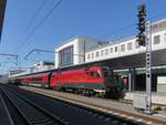 1116 232 mit Railjet im Hauptbahnhof Graz auf Gleis 1, 30.6.19 

<a href= https://www.bahnvideos.eu/video/oesterreich~e-loks~br-1116-railjet/21228/einfahrt-eines-oebb-railjet-mit-1116-232.html >Video der Einfahrt</a>
