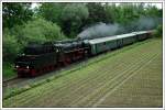 01.533 der GEG am 17.5.2007 bei der Rckfahrt von Lieboch nach Graz als SPz 16272, kurz vor der Durchfahrt in Premsttten-Tobelbad.